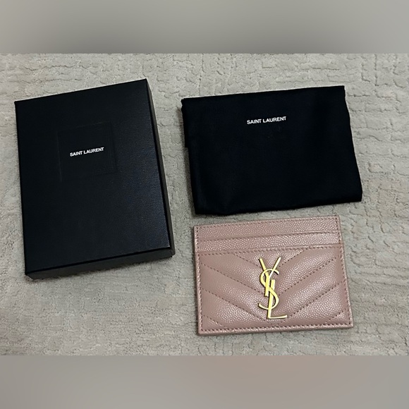 CASSANDRE MATELASSÉ CARD CASE IN GRAIN DE POUDRE LEATHER - Picture 3 of 14